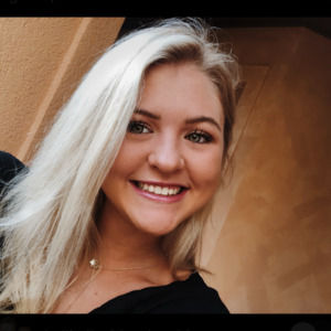 Meet your Posher, Kelli